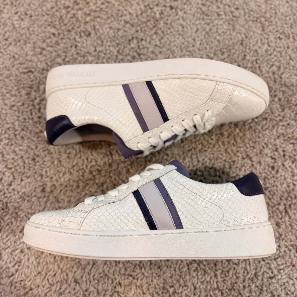 Michael Kors Sneakers Womens 8 White Croc Embossed Leather‎ Shoes EUC - Picture 2 of 8